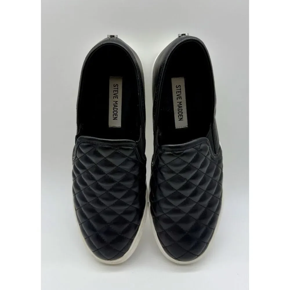 Steve Madden‎ Electric Quilted Black Slip On Flat Shoes Women’s Size 9M